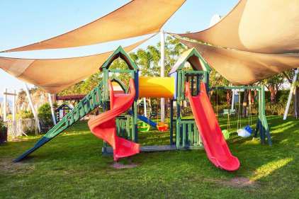 Children's Canopy Play Park & Swings